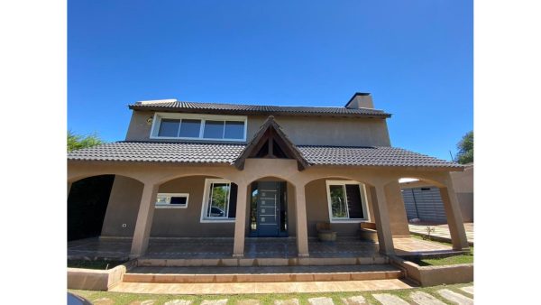 Inocencio Guerrero  - U$D 320.000 - Casa en Venta